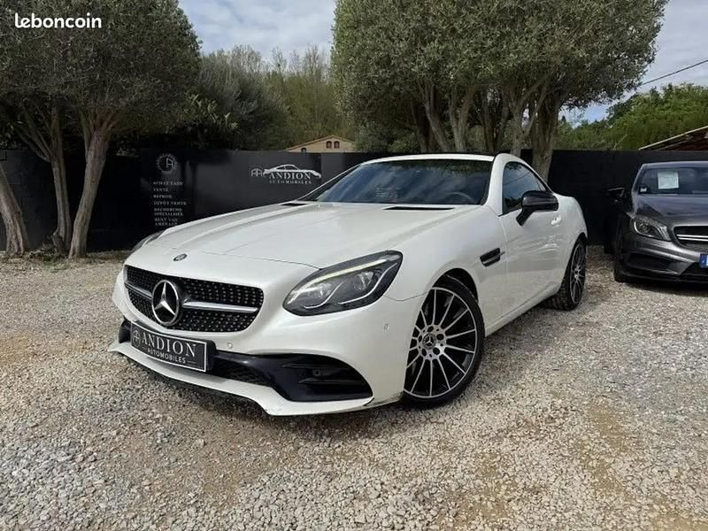 Blanc Utilisé 2017 Mercedes SLC250 Cabriolet | 26 990 € - Image 1/4