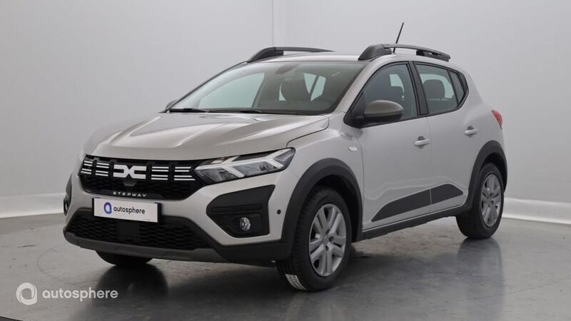 Gris Utilisé 2023 Dacia Sandero Expression Citadine | 14 499 € (Prix juste) - Image 1/4