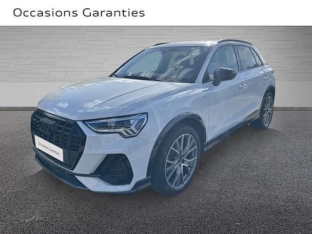 Blanc glacier métallisé Utilisé 2024 Audi Q3 S-Line SUV | 47 990 € (Prix cher) - Image 1/4