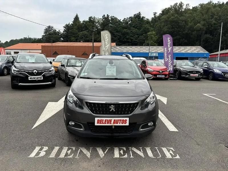 Gris Utilisé 2019 Peugeot 2008 Signature Sky SUV | 7 990 € (Super prix) - Image 1/4