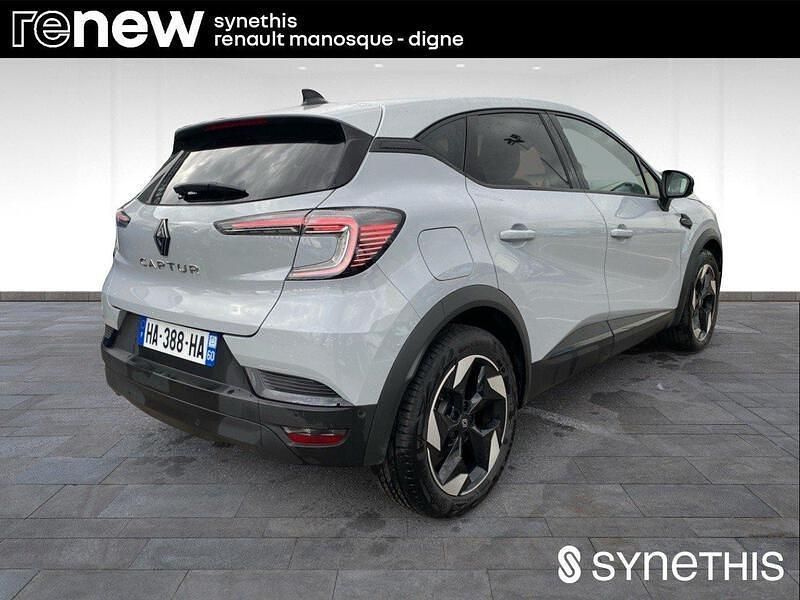 Occasion Renault Captur Techno 100 ch (73 kW) 2024 Gris SUV