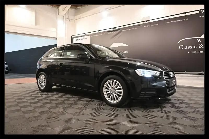 Noir Utilisé 2017 Audi A3 Design Berline | 9 950 € (Super prix) - Image 1/4
