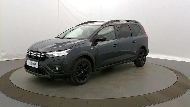 Gris Occasion 2023 Dacia Jogger Extreme Monospace | 18 980 € (Prix juste) - Image 1/4