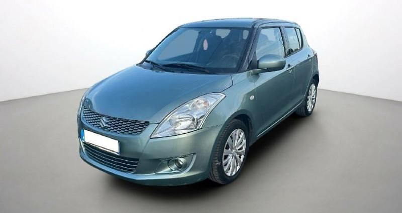 Gris Utilisé 2010 Suzuki Swift GLX Citadine | 5 790 € - Image 1/4