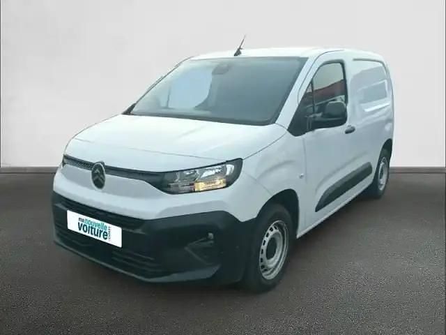 Blanc Occasion 2024 Citroën Berlingo Monospace | 23 990 € - Image 1/4