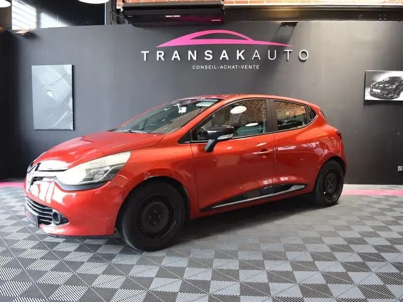 Rouge Utilisé 2013 Renault Clio IV Expression | 6 490 € (Prix juste) - Image 1/4