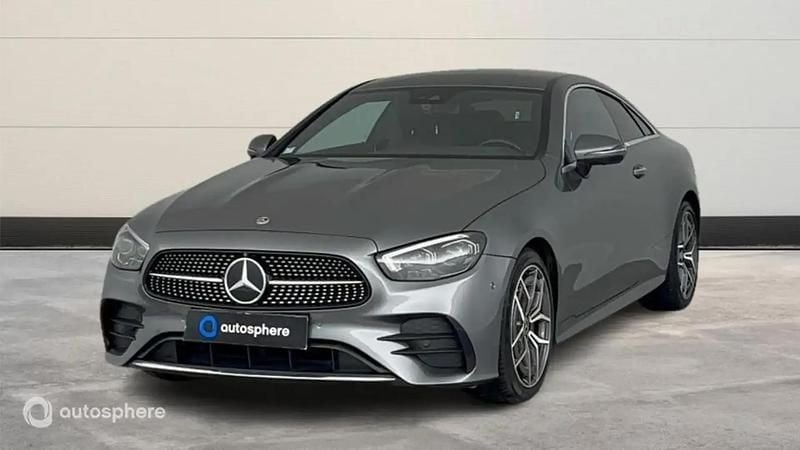 Gris Utilisé 2021 Mercedes E220 AMG line Coupé | 41 299 € (Bon prix) - Image 1/4