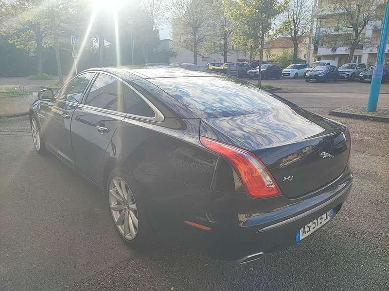 Occasion Jaguar XJ Portfolio 275 ch (202 kW) 2010 Berline