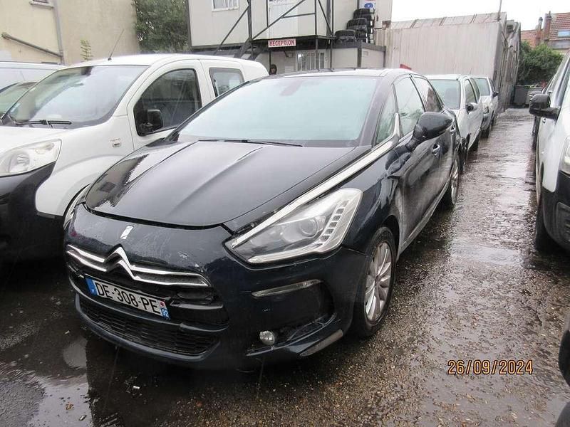 Occasion Citroën DS5 Business Class 117 ch (86 kW) 2014 Bleu Citadine