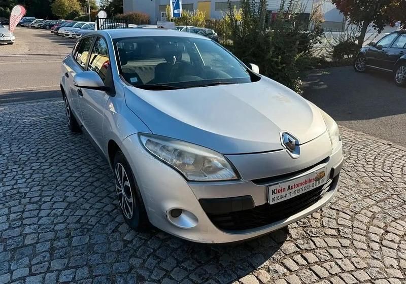 Occasion Renault Mégane III 110 ch (80 kW) 2011 Gris Break