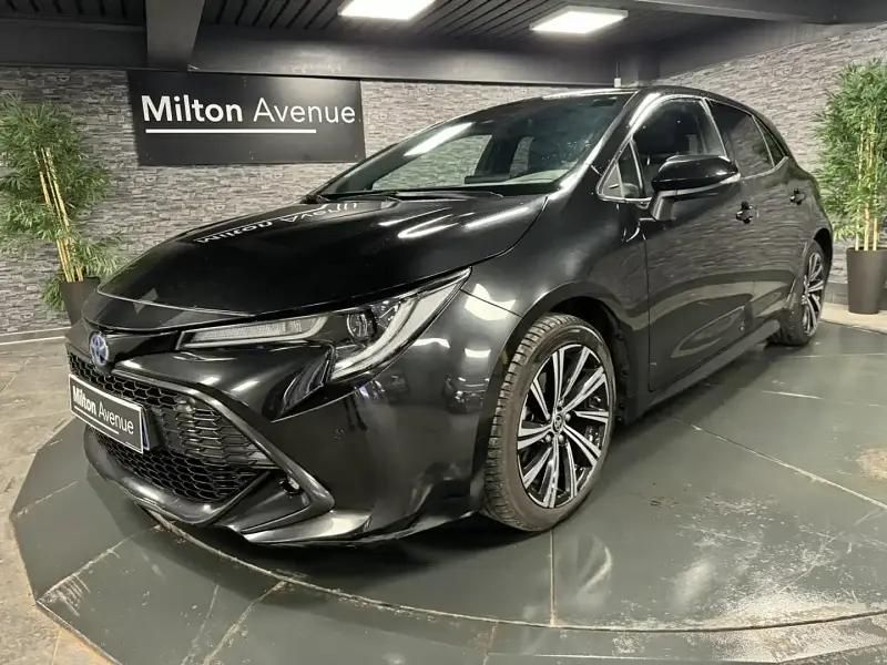 Noir Utilisé 2022 Toyota Corolla Design Berline | 18 990 € (Bon prix) - Image 1/4