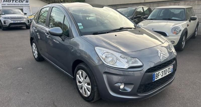 Gris Utilisé 2010 Citroën C3 Comfort Citadine | 3 590 € (Prix juste) - Image 1/4