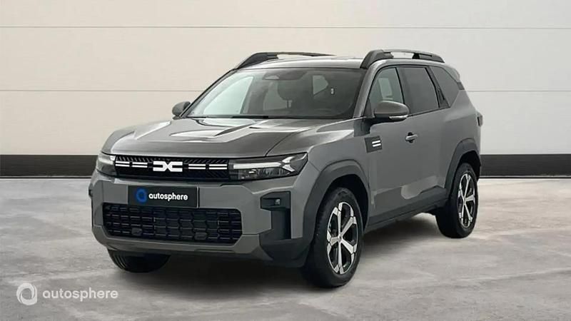 Gris Utilisé 2025 Dacia Bigster Journey SUV | 32 489 € (Prix juste) - Image 1/4