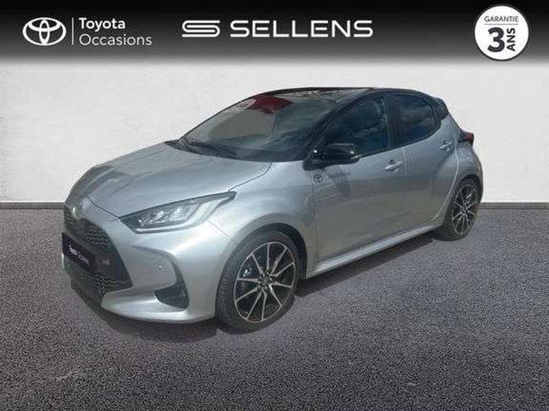 Utilisé 2025 Toyota Yaris Hybrid Sport Berline | 27 850 € (Prix assez cher) - Image 1/1