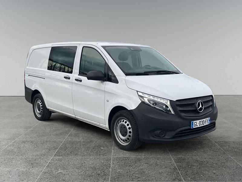 Utilisé 2022 Mercedes Vito Monospace | 46 800 € - Image 1/4