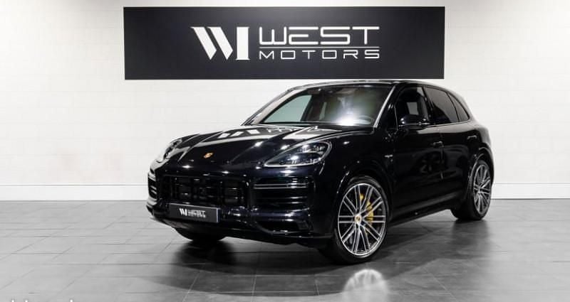 Noir Utilisé 2022 Porsche Cayenne Turbo S SUV | 149 900 € - Image 1/4