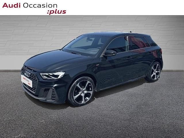 Noir mythe métallisé Utilisé 2024 Audi A1 Sportback S-Line Citadine | 28 998 € (Prix juste) - Image 1/4