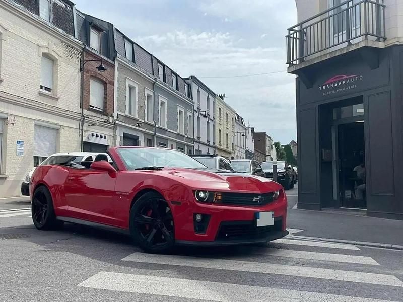 Rouge Utilisé 2012 Chevrolet Camaro ZL1 Coupé | 49 990 € - Image 1/4