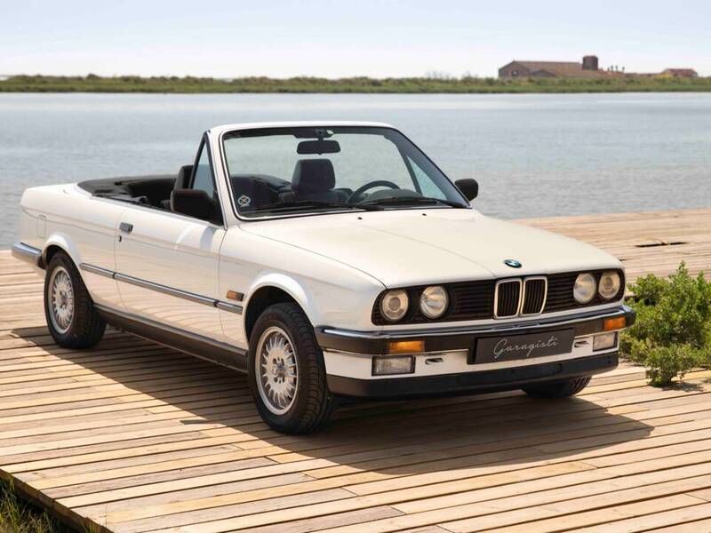 Blanc Utilisé 1990 BMW 320 Cabriolet Performance Cabriolet | 25 800 € - Image 1/4