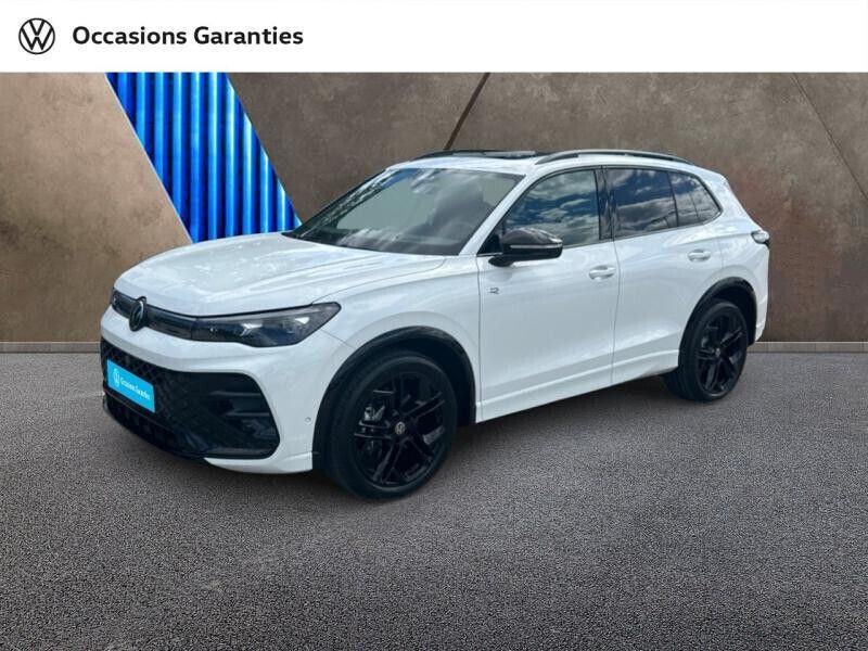 Blanc pur Utilisé 2025 VW Tiguan Exclusive SUV | 59 890 € - Image 1/4