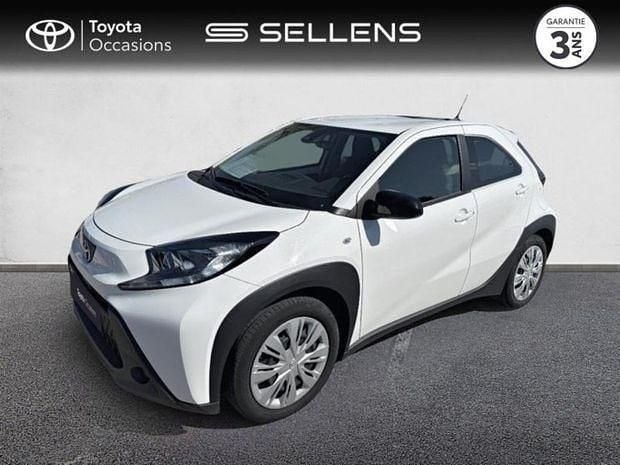 Utilisé 2023 Toyota Aygo Citadine | 14 880 € (Prix juste) - Image 1/4