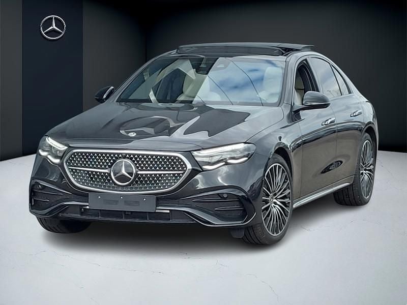 Utilisé 2024 Mercedes E300 Berline | 69 900 € - Image 1/4