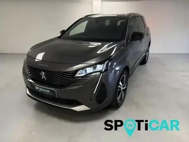 Gris platinium (m) Utilisé 2023 Peugeot 5008 GT SUV | 26 990 € (Prix juste) - Image 1/4