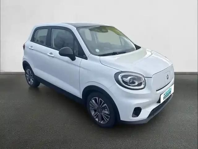 Nouvelle Leapmotor T03 69 kW (95 ch) 2025 Light white Citadine