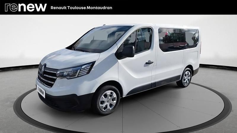 Blanc Occasion 2022 Renault Trafic Zen Monospace | 28 250 € (Prix juste) - Image 1/4
