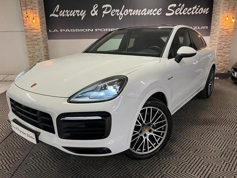 Blanc Utilisé 2023 Porsche Cayenne E-Hybrid Coupe Platinum Edition Coupé | 88 990 € - Image 1/4