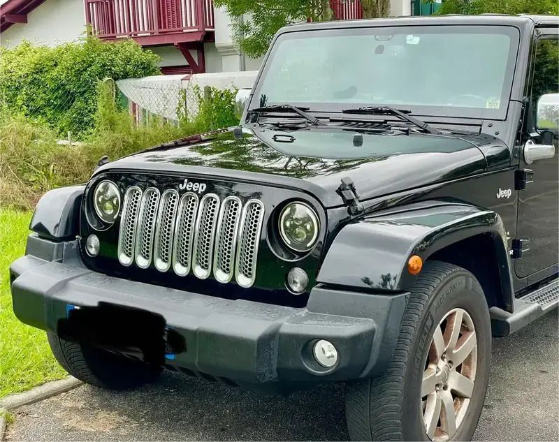Utilisé 2014 Jeep Wrangler Sahara SUV | 26 900 € (Prix juste) - Image 1/4