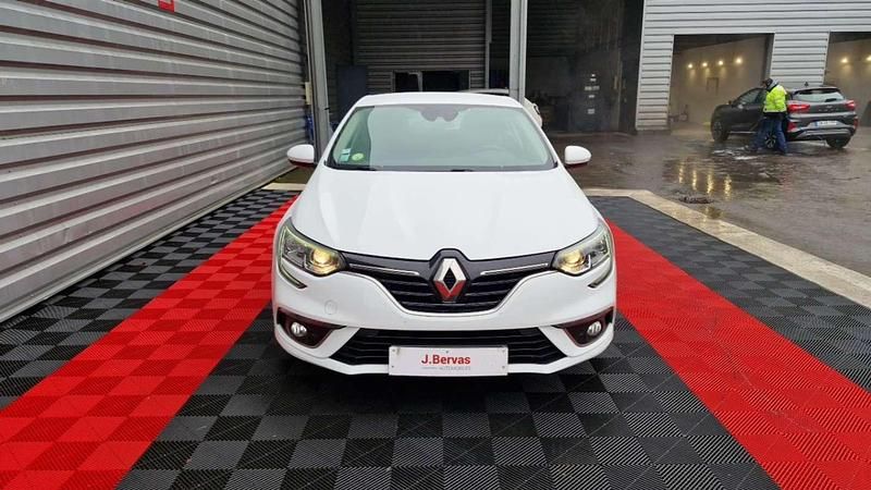 Occasion Renault Mégane IV Business 116 ch (85 kW) 2020 Blanc Berline