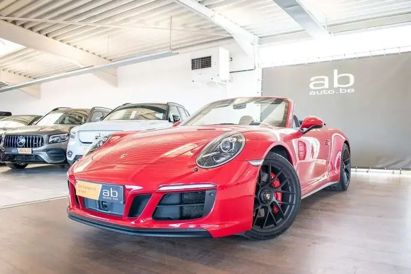 Rouge Utilisé 2019 Porsche 911 Carrera 4 GTS Cabriolet | 114 900 € - Image 1/4