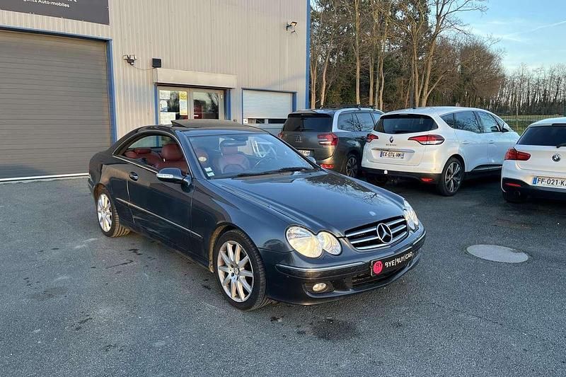 Occasion Mercedes CLK320 Avantgarde 224 ch (164 kW) 2008 Gris Coupé