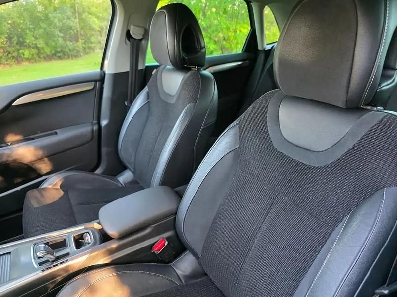 Occasion 2012 Citroën C4 Berline | 3 500 € (Super prix) - Image 1/4