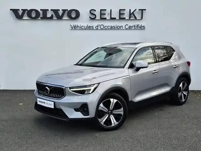 Argent aurore Occasion 2022 Volvo XC40 SUV | 31 890 € - Image 1/4