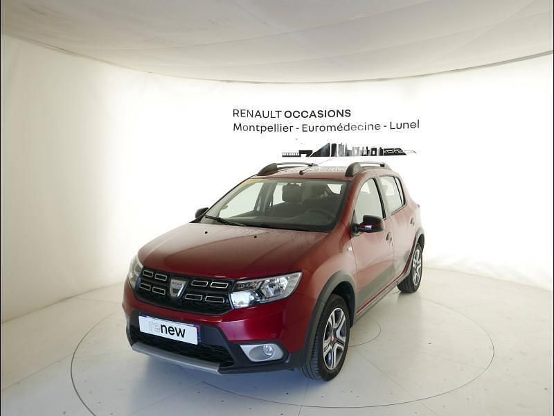 Rouge Utilisé 2019 Dacia Sandero Citadine | 11 999 € (Prix juste) - Image 1/4