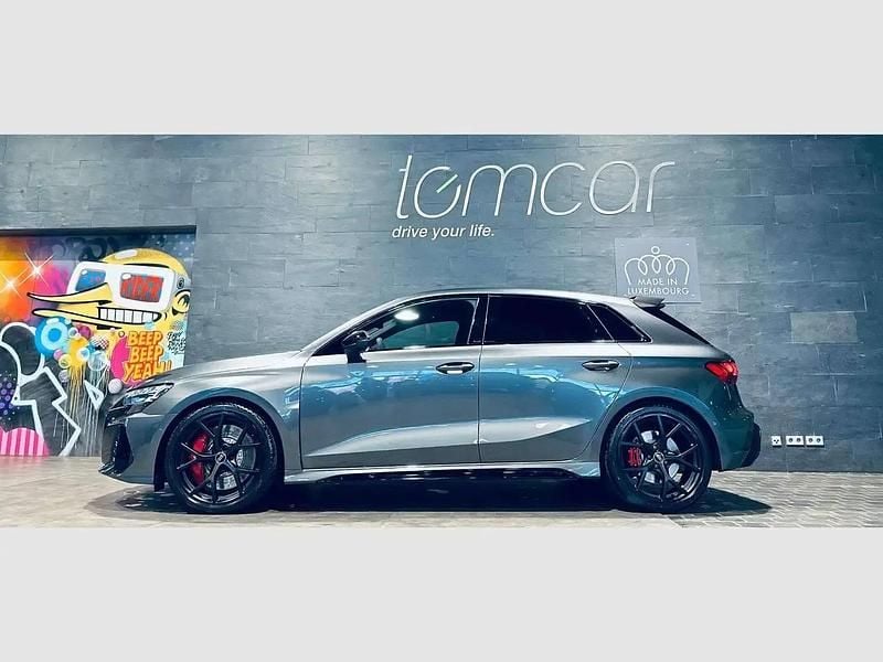 Gris Occasion 2025 Audi RS3 Sport Berline | 73 630 € (Super prix) - Image 1/4
