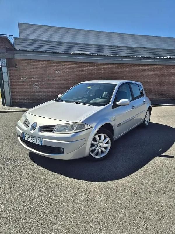 Utilisé 2006 Renault Mégane II Dynamique Berline | 2 600 € - Image 1/4