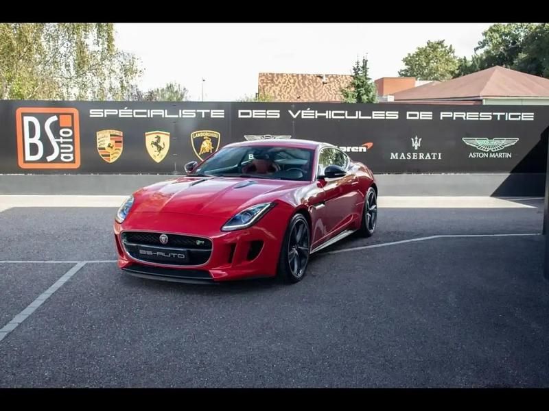 Rouge Utilisé 2014 Jaguar F-Type Supercharged Coupé | 68 900 € (Prix assez cher) - Image 1/4