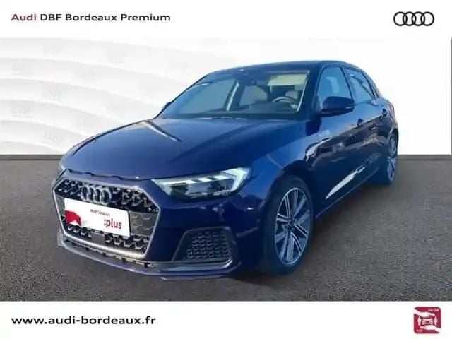 Noir Occasion 2024 Audi A1 Advanced Berline | 26 990 € (Prix juste) - Image 1/4