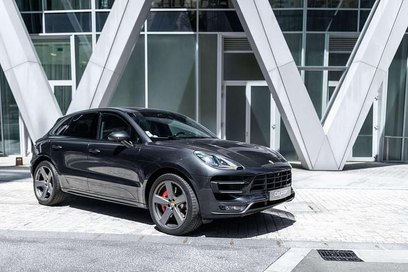 Occasion Porsche Macan Turbo Performance Package 441 ch (324 kW) 2017 Gris SUV