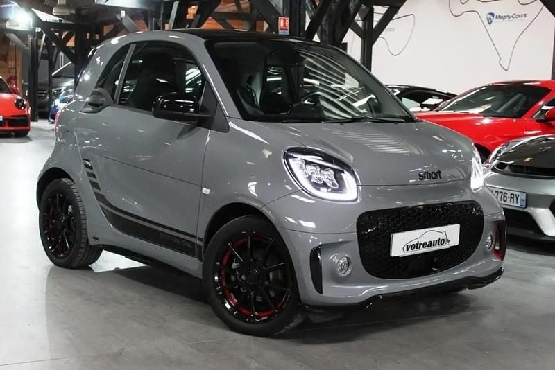 Gris Utilisé 2020 Smart ForTwo Electric Drive Coupé | 13 900 € (Prix assez cher) - Image 1/4