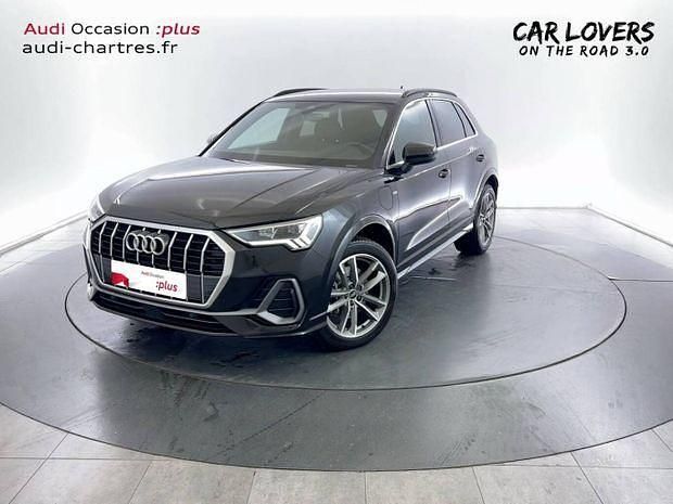 Noir Utilisé 2022 Audi Q3 S-Line SUV | 33 990 € (Prix juste) - Image 1/4