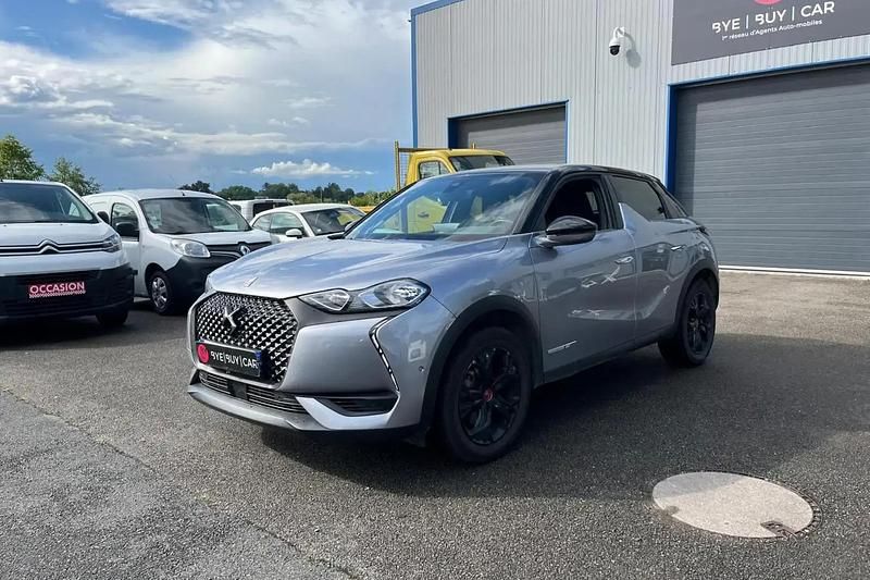 Gris Utilisé 2021 DS Automobiles DS3 Crossback E-Tense Performance SUV | 14 990 € (Super prix) - Image 1/4