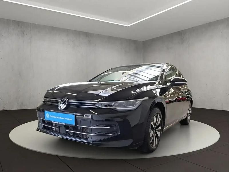 Noir Utilisé 2024 VW Golf VIII Life Berline | 30 300 € (Prix juste) - Image 1/4