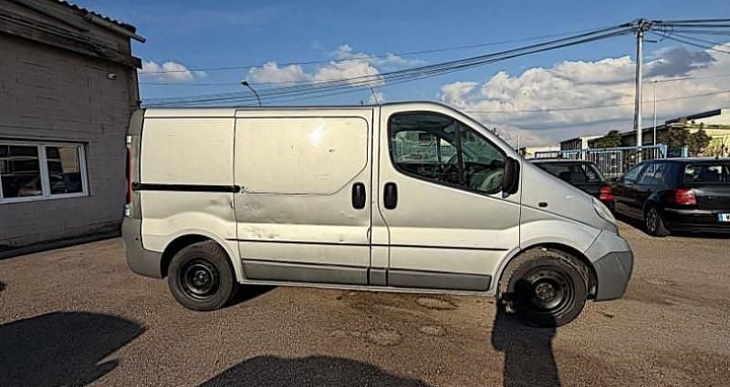 Occasion Opel Vivaro 91 ch (66 kW) 2011 Gris Monospace