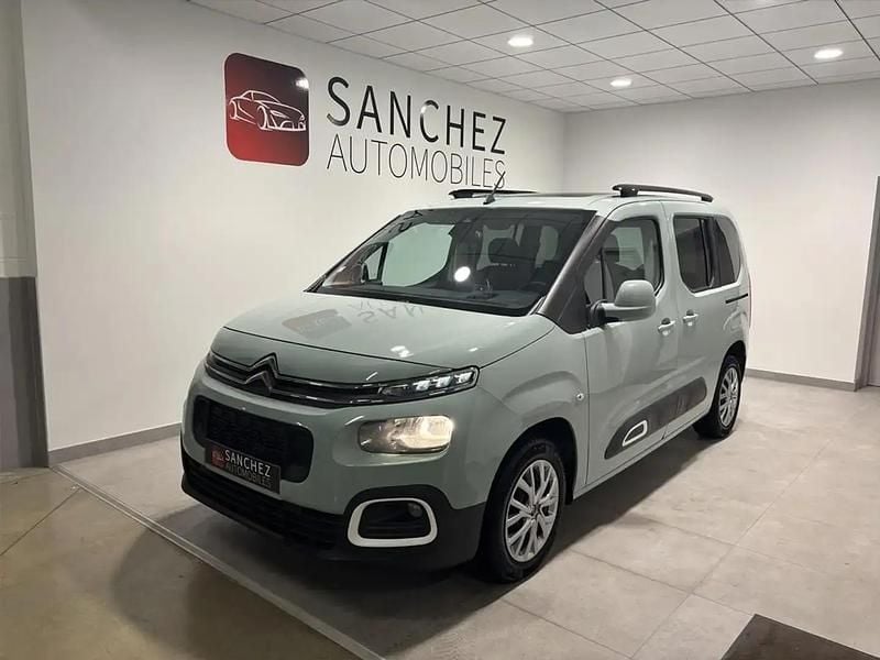 Vert Occasion 2019 Citroën Berlingo PureTech Monospace | 12 990 € (Prix juste) - Image 1/4
