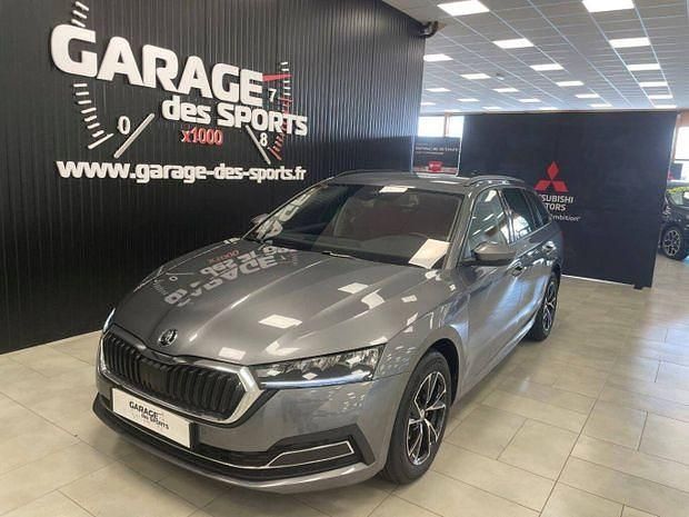 Gris Utilisé 2024 Skoda Octavia Business Line | 29 999 € (Prix juste) - Image 1/4