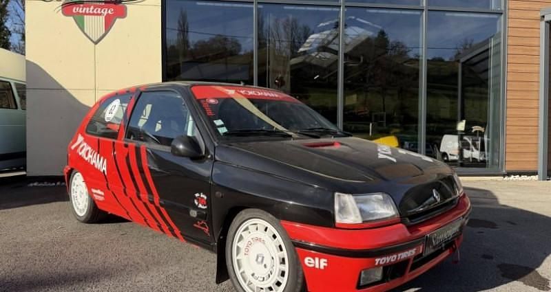 Occasion Renault Clio 135 ch (99 kW) 1994 Citadine